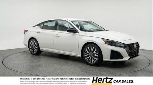 Glacier White 2025 Nissan Altima SV FWD
