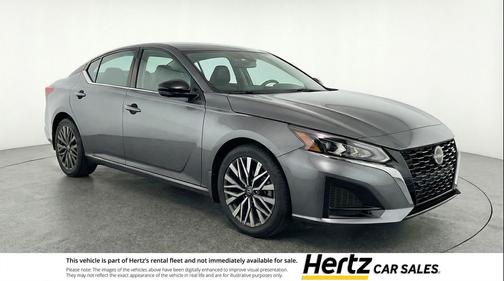 2025 Nissan Altima SV FWD