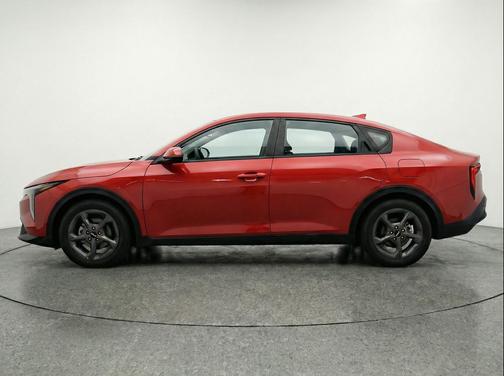 Currant Red 2025 Kia K4 LXS
