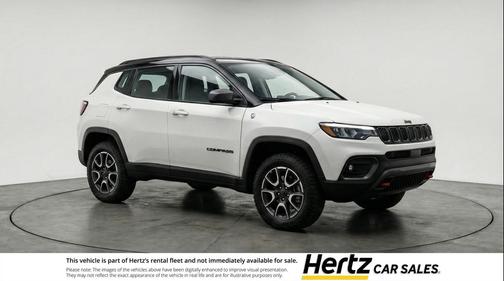 Bright White Clearcoat 2025 Jeep Compass Trailhawk