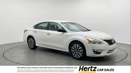 Glacier White 2025 Nissan Altima SV FWD