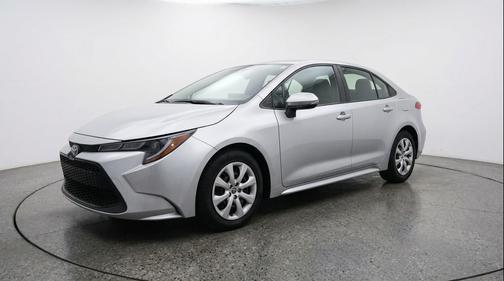 Classic Silver Metallic 2025 Toyota Corolla LE