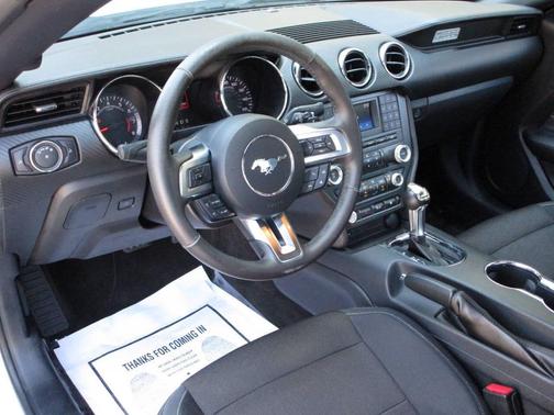 White 2015 Ford Mustang V6