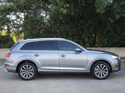 2017 Audi Q7 3.0T Premium