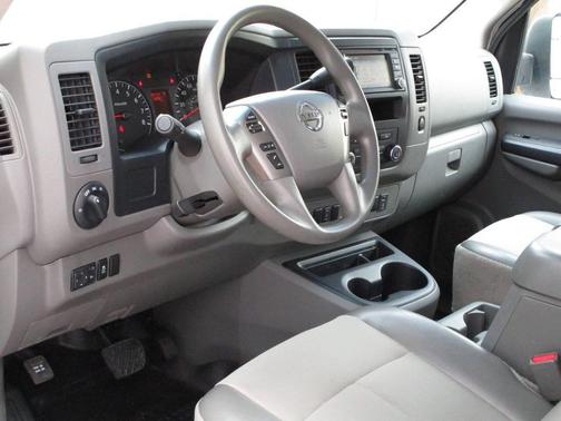 2016 Nissan NV Cargo NV2500 HD SV V6