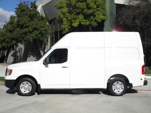 2021 Nissan NV Cargo NV2500 HD SV V6