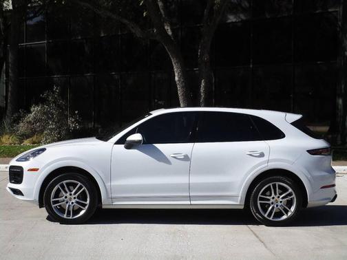 2019 Porsche Cayenne Cayenne