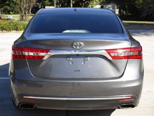2017 Toyota Avalon XLE Premium