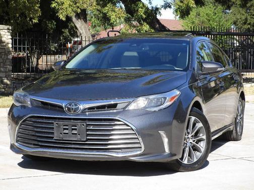 2017 Toyota Avalon XLE Premium