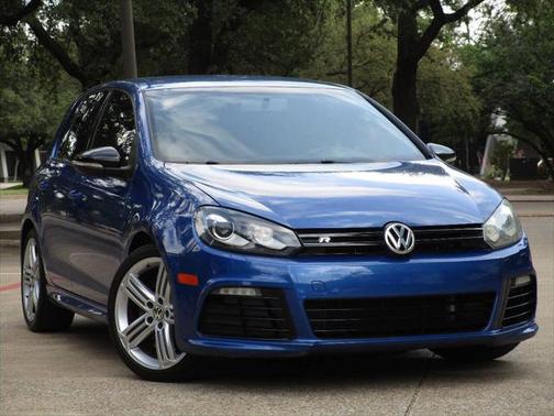 2013 Volkswagen Golf R 4-Door