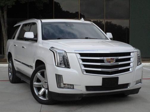 2016 Cadillac Escalade ESV Luxury