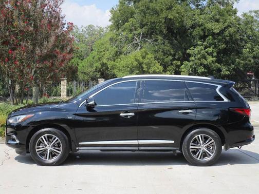 2018 INFINITI QX60 Base