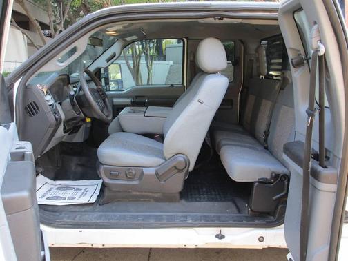 2013 Ford F-250 XLT