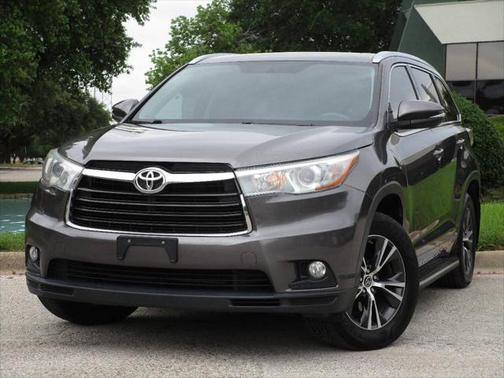 2016 Toyota Highlander XLE