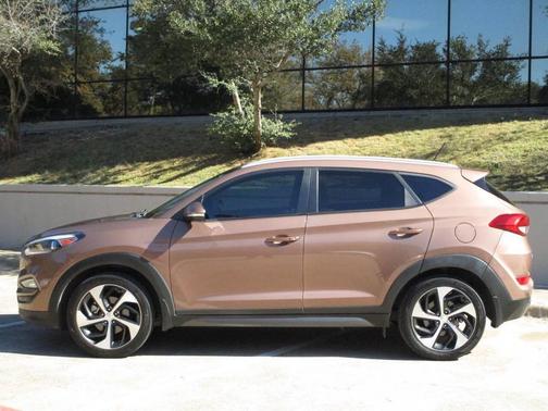 2016 Hyundai TUCSON Sport