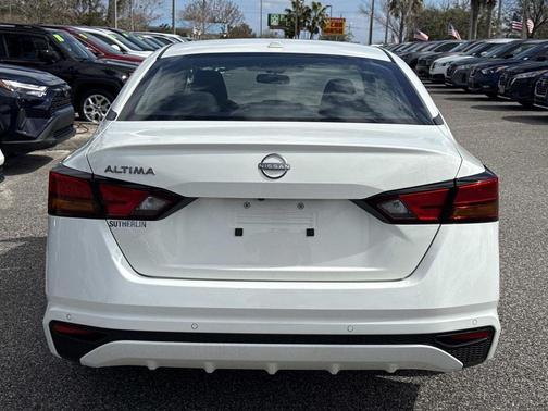 2025 Nissan Altima S