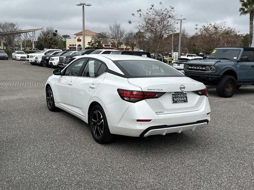 2025 Nissan Sentra SV