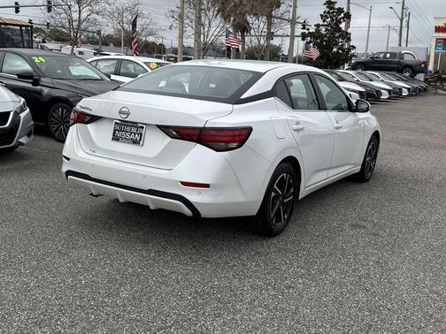2025 Nissan Sentra SV