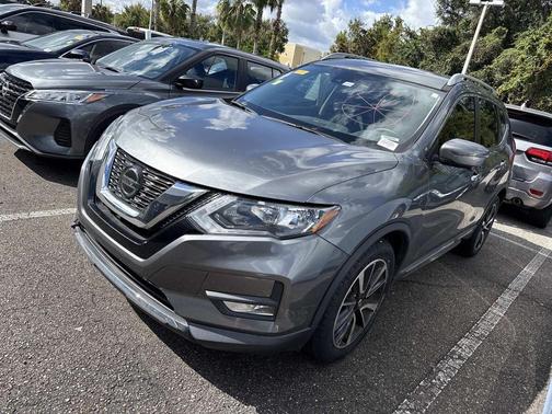 2020 Nissan Rogue SL