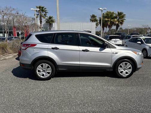 2015 Ford Escape S