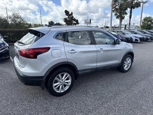 2018 Nissan Rogue Sport SV