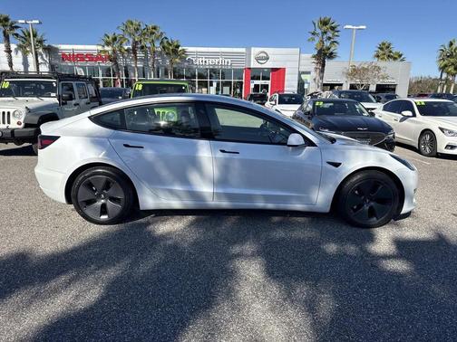 2023 Tesla Model 3 Base