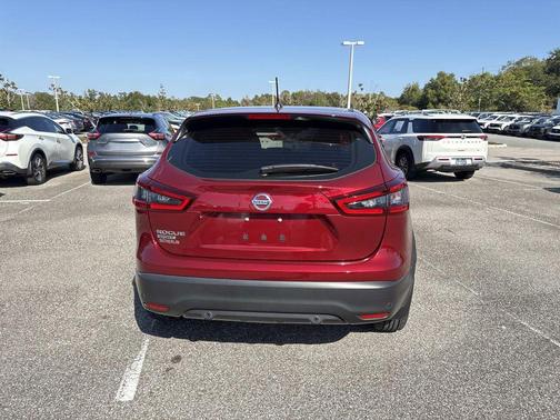 2020 Nissan Rogue Sport S