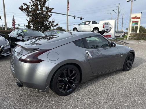2017 Nissan 370Z Touring