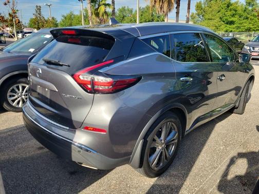Gun Metallic 2019 Nissan Murano Platinum