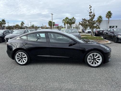 2022 Tesla Model 3 Base