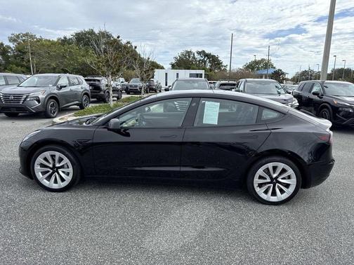 2022 Tesla Model 3 Base