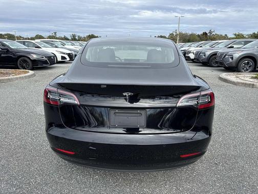 2022 Tesla Model 3 Base