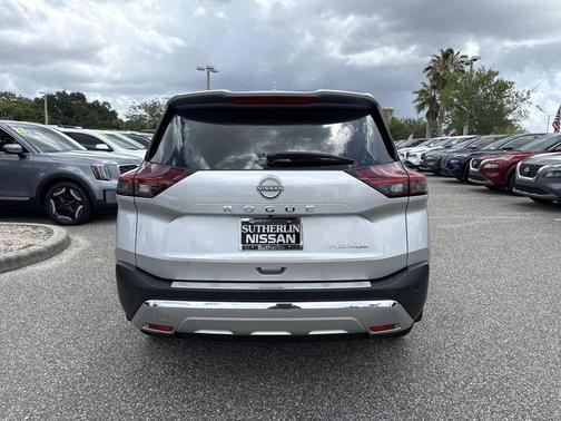 Brilliant Silver Metallic 2023 Nissan Rogue Platinum