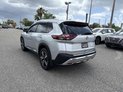 Brilliant Silver Metallic 2023 Nissan Rogue Platinum