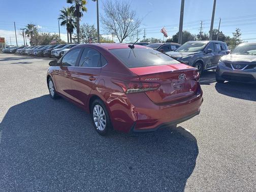 2022 Hyundai Accent SEL