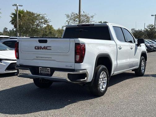 2022 GMC Sierra 1500 Limited SLE