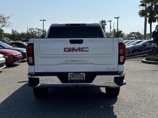 2022 GMC Sierra 1500 Limited SLE