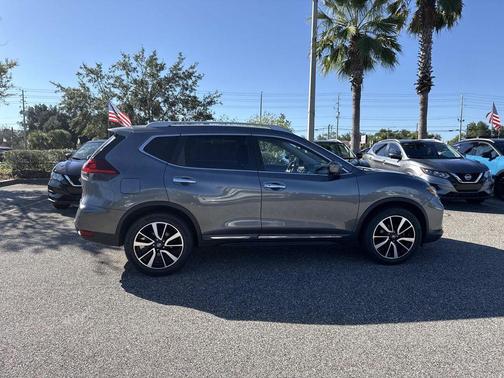 2019 Nissan Rogue SL