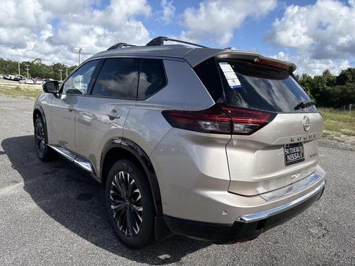 2025 Nissan Rogue Platinum