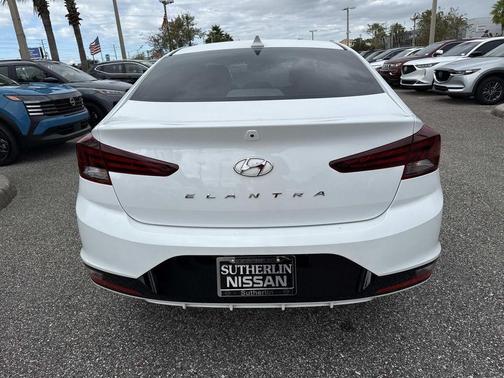 2020 Hyundai ELANTRA Value Edition