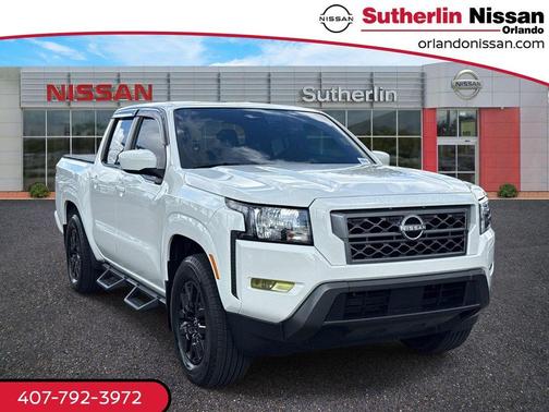 Glacier White 2024 Nissan Frontier SV