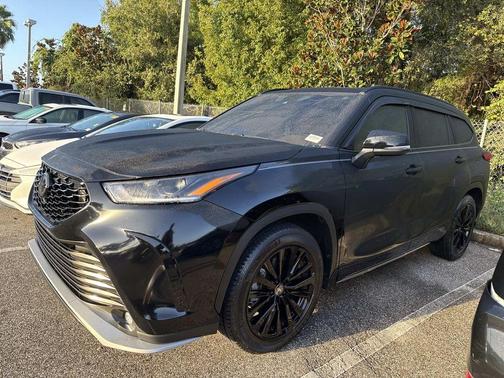 2024 Toyota Highlander XSE