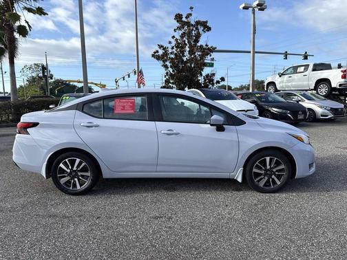 2024 Nissan Versa 1.6 SV