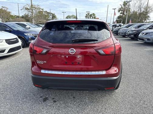 2018 Nissan Rogue Sport S
