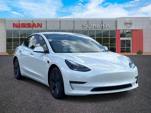 White 2023 Tesla Model 3 Base