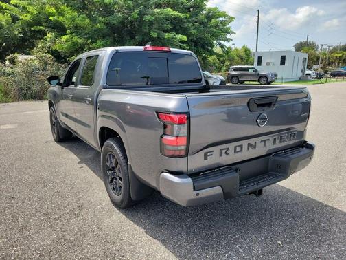 Gun Metallic 2026 Nissan Frontier SV