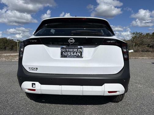2026 Nissan Kicks S