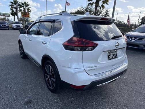 2020 Nissan Rogue SL