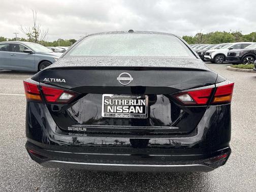 Black 2026 Nissan Altima 2.5 SV