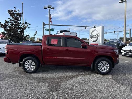 2023 Nissan Frontier SV